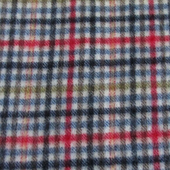 Club Room (NWT) Men's Cashmere Scarf - Picture 2 of 5